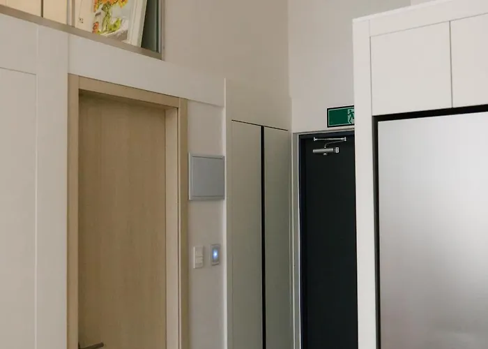Serenity Apartment *